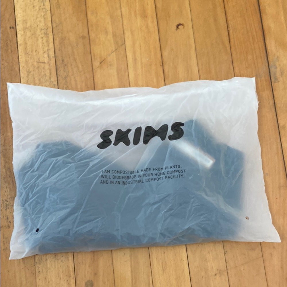 SKIMS bra